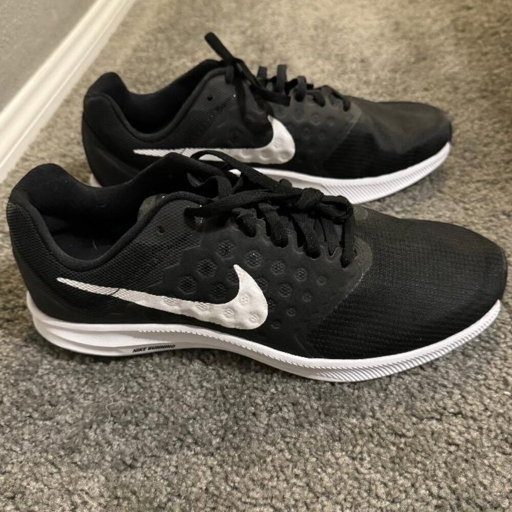 Nike Sneakers - Brand New